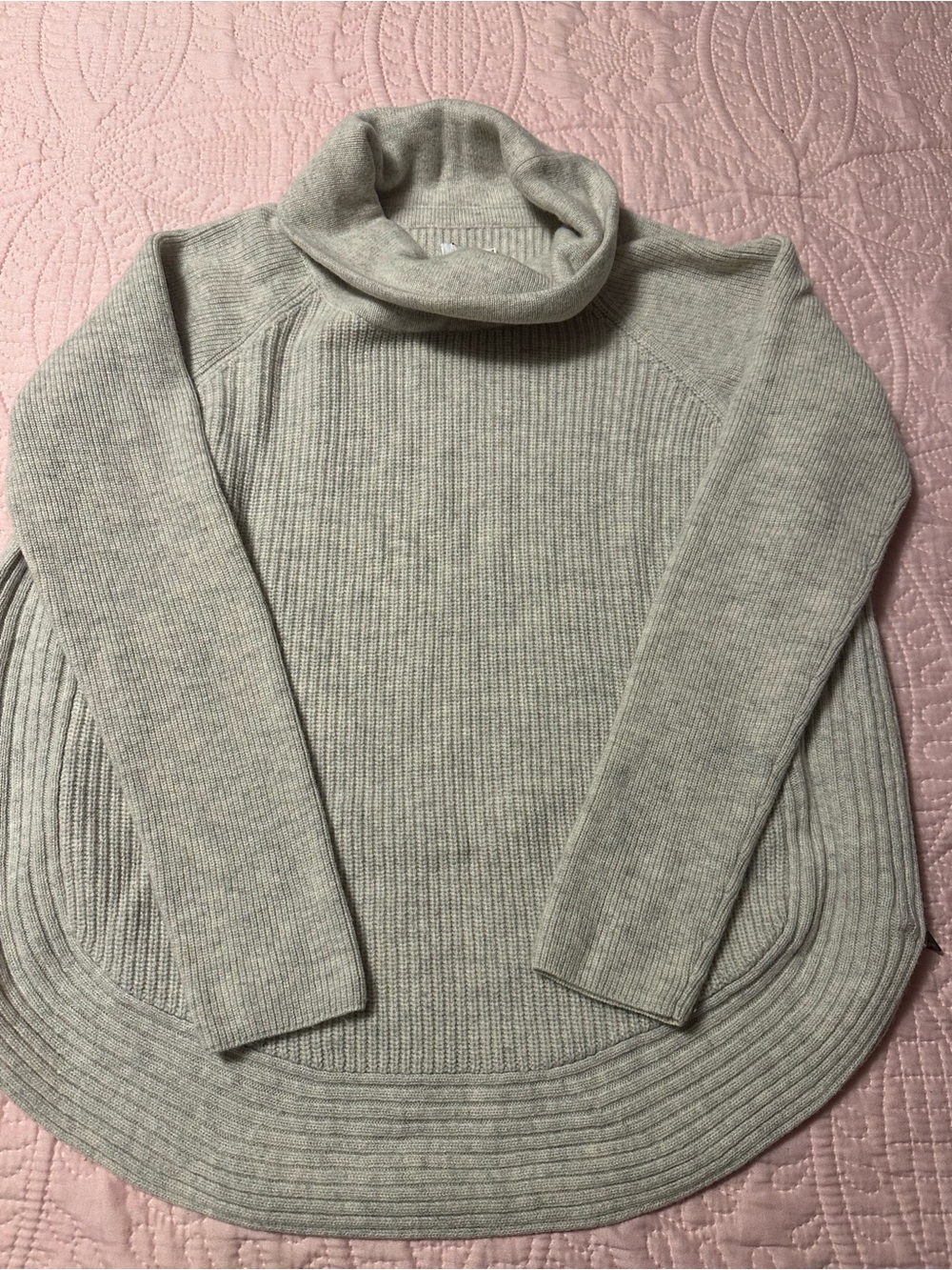 Vince Heathered Light Gray Ribbed Cowl Neck Sweater